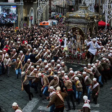 Mari Terra E Focu Apartment Acireale